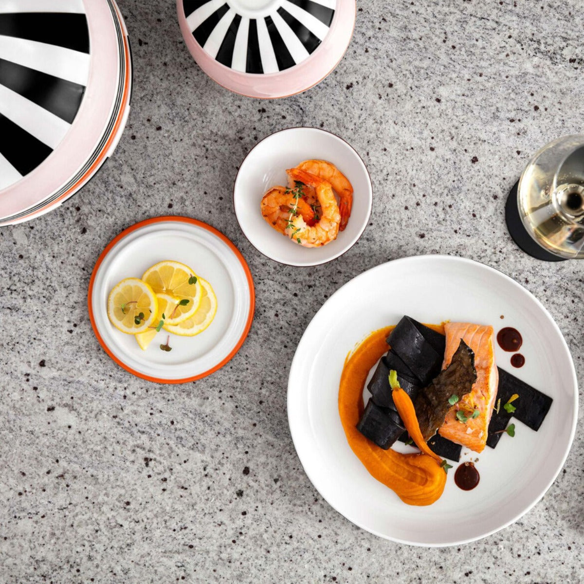Villeroy & Boch - Iconic La Boule Memphis 7 piece tablesetting for two
