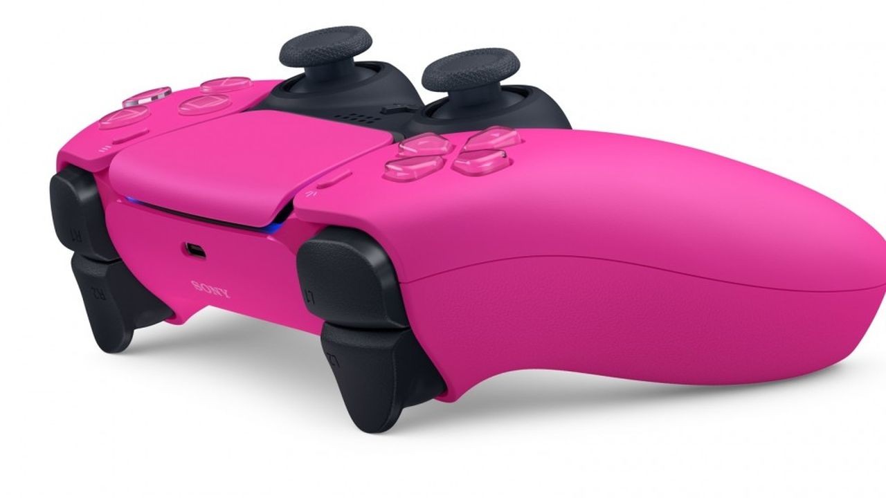PlayStation 5 DualSense Controller - Nova Pink