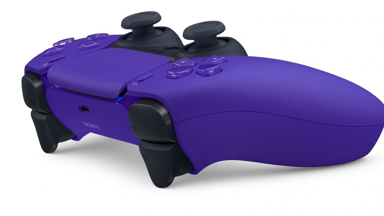 PlayStation 5 DualSense Controller - Galactic Purple