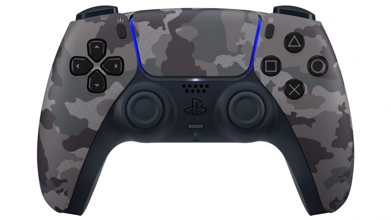 PlayStation 5 DualSense Controller - Gray Camouflage