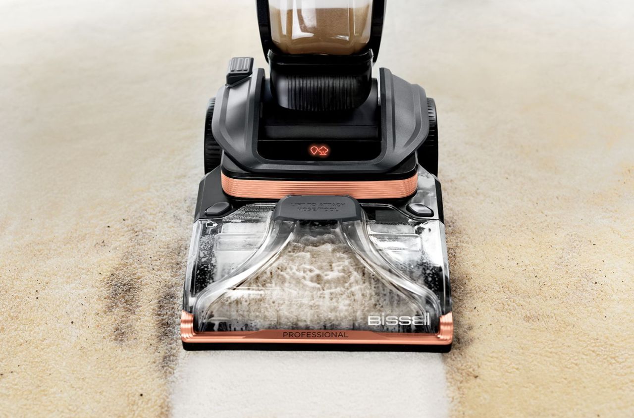 Bissell - Revolution HydroSteam Professional Carpet Cleaner
