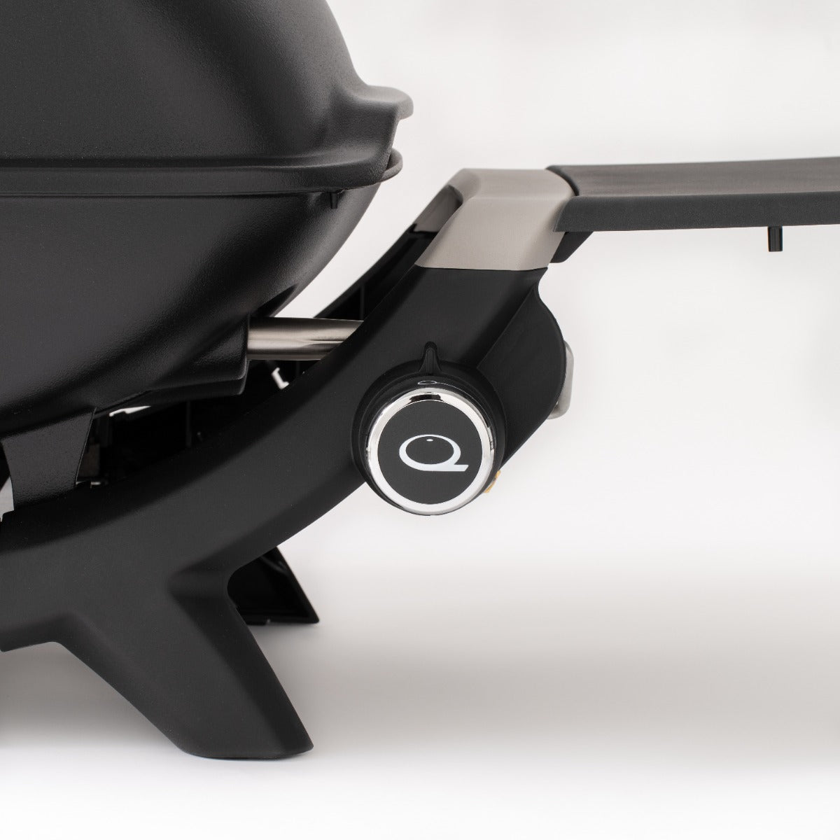 Weber - Q2000N LP BBQ - Midnight Black