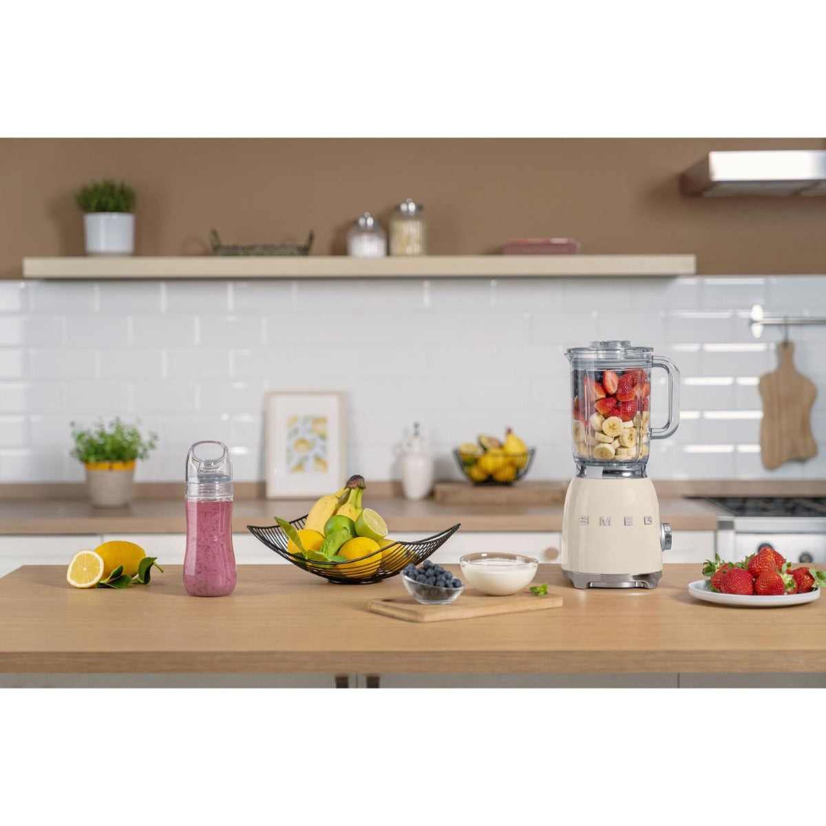Smeg - 50's Style Retro Bench Blender - Cream