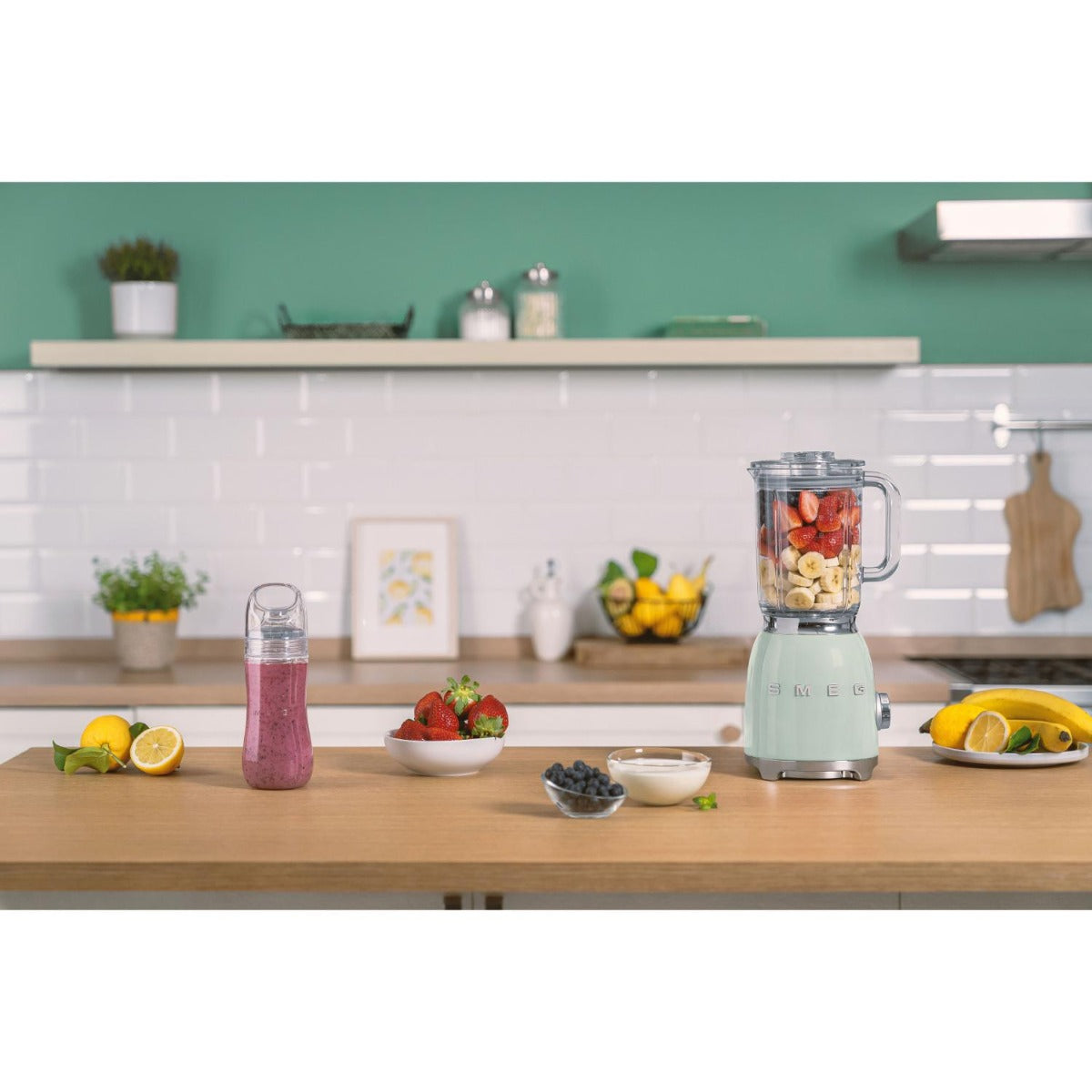 Smeg - 50's Style Retro Bench Blender - Pastel Green