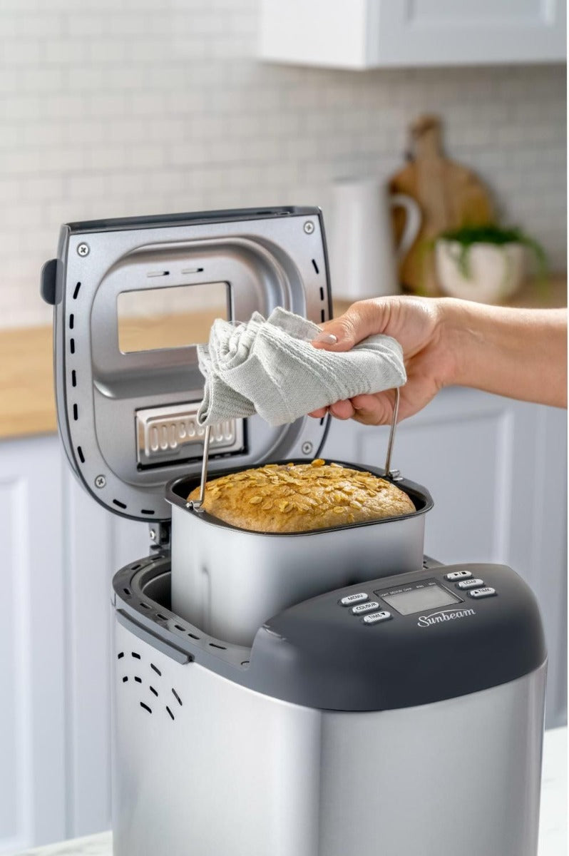 Sunbeam - Expressbake Bread Maker