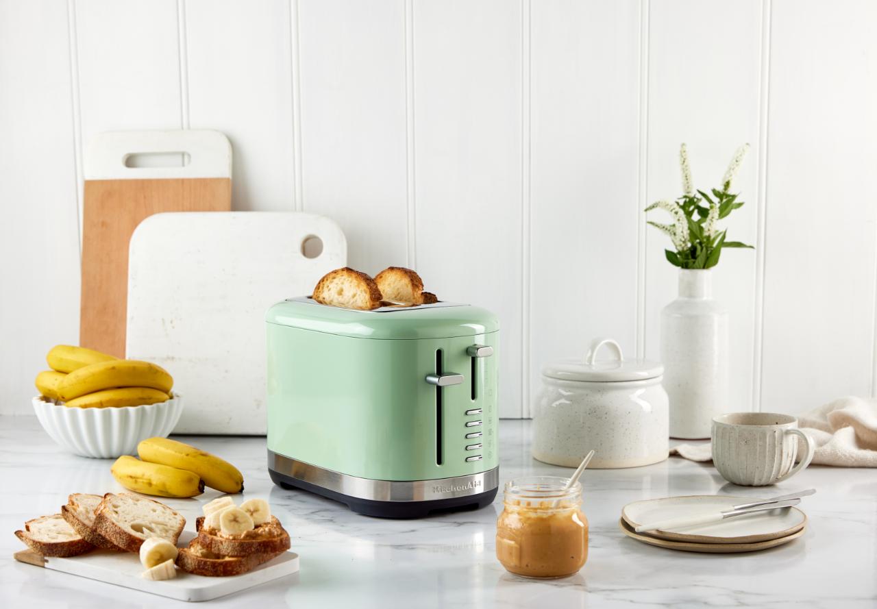 KitchenAid - 2 Slice Toaster - Pistachio - Wholesales Supply