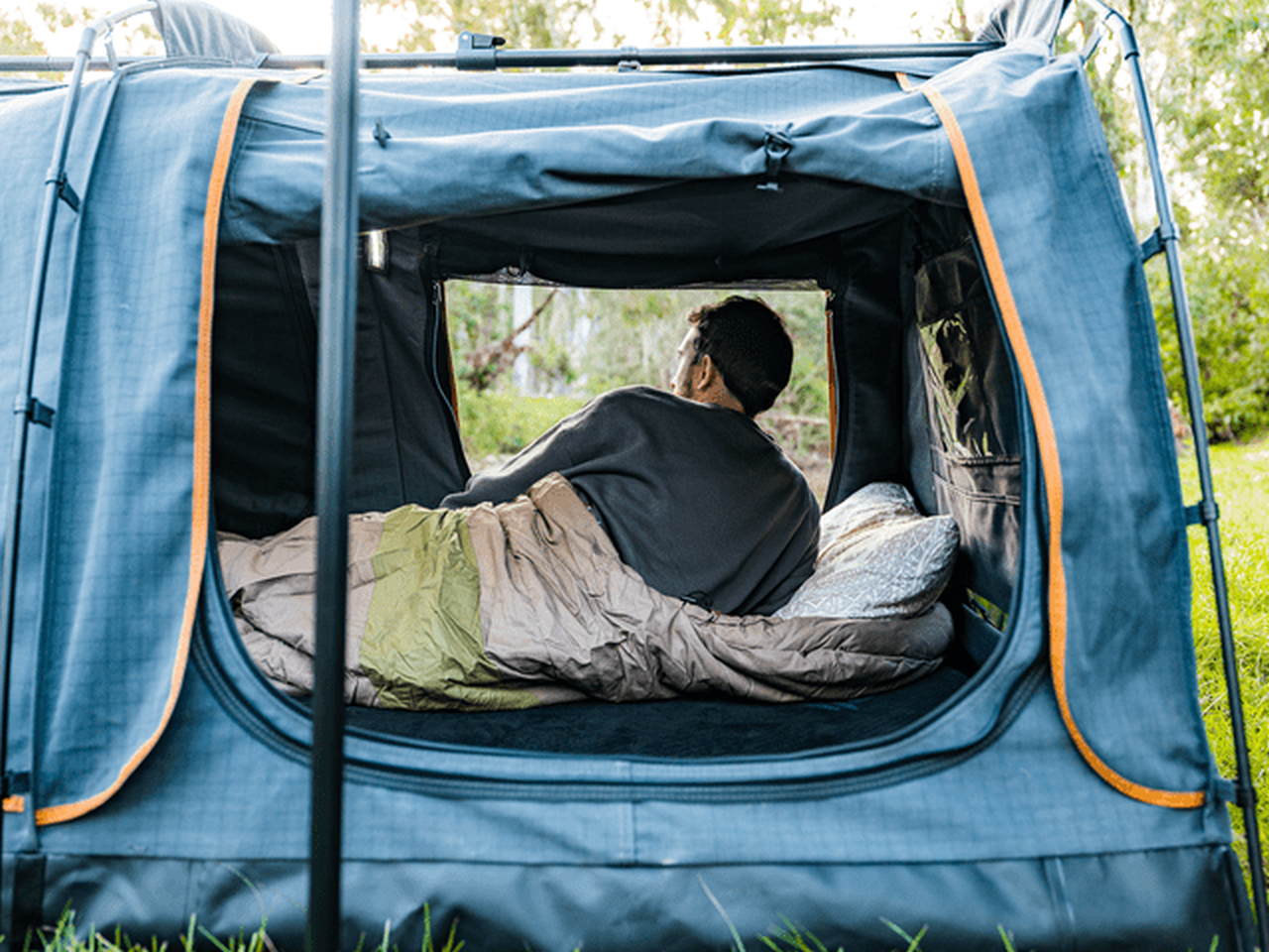 Oztrail - Sundowner 900 Swag - Wholesales Supply