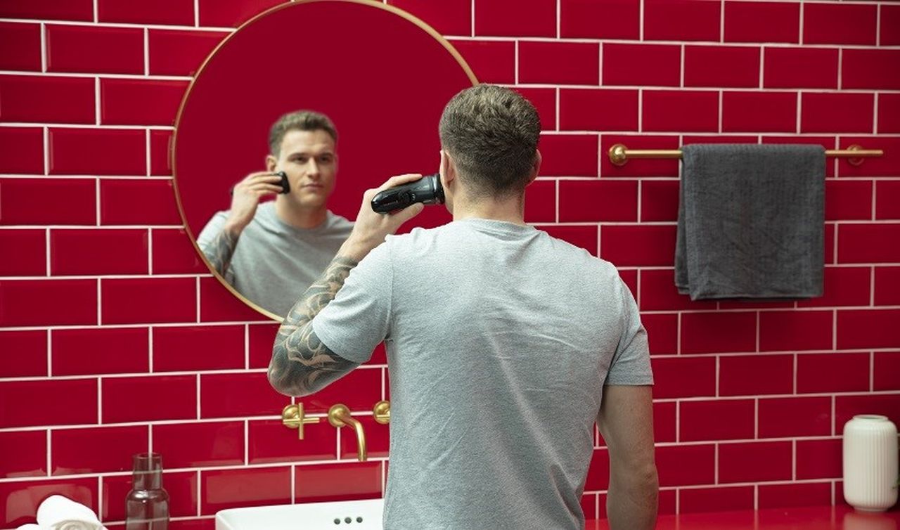 Remington - Power Series R2 Rotary Shaver - Wholesales Supply