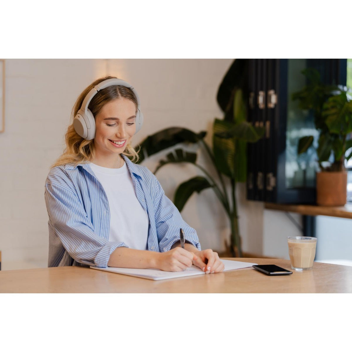 Sony - Wireless Noise Cancelling Headphones - Platinum Silver - Wholesales Supply