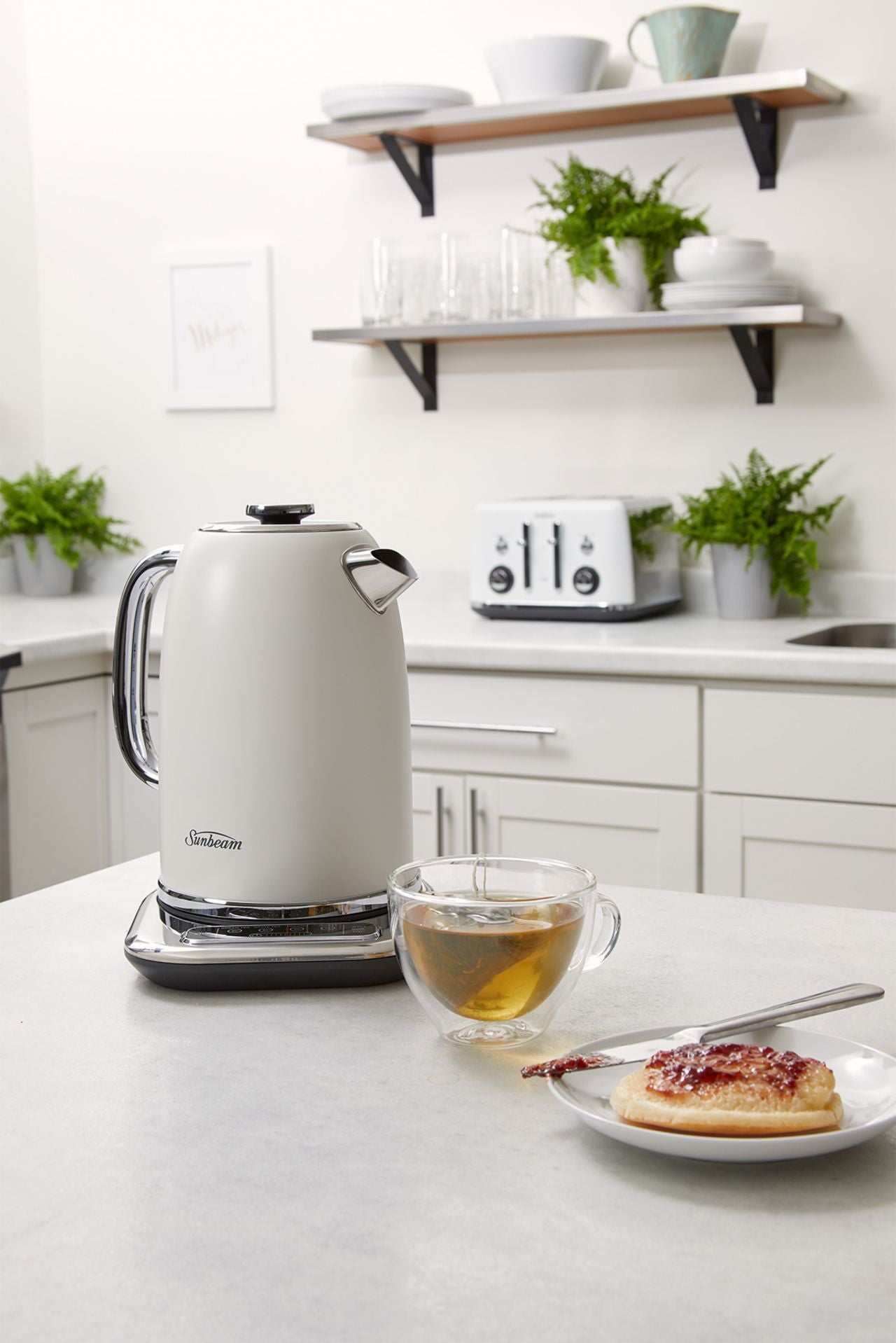 Sunbeam - Alinea Select Kettle - White - Wholesales Supply