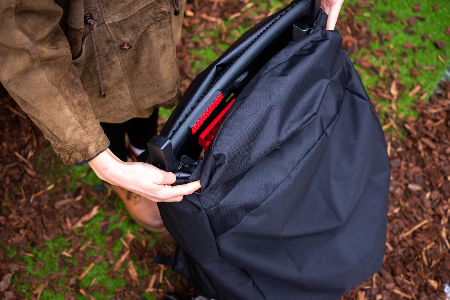 Weber - Cover for Traveler BBQ (K9010024) - Wholesales Supply