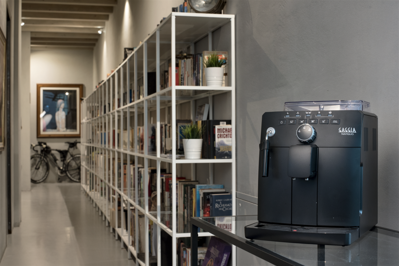 Gaggia - Naviglio Automatic Coffee Machine - Black
