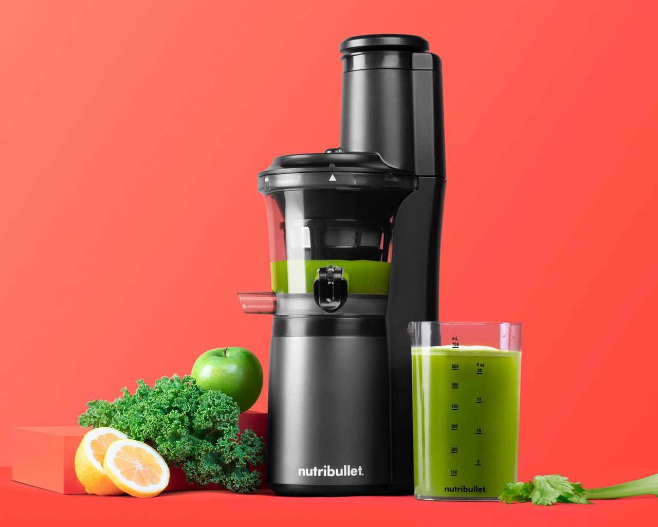 Nutri Bullet - Slow Juicer
