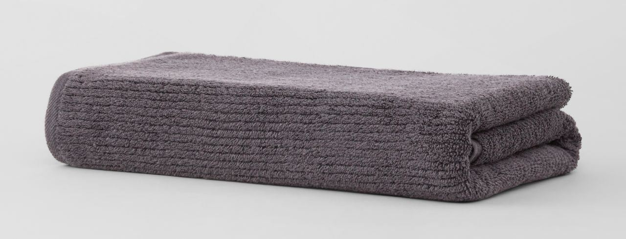 Sheridan - Living Textures Queen Towel - Trenton Granite