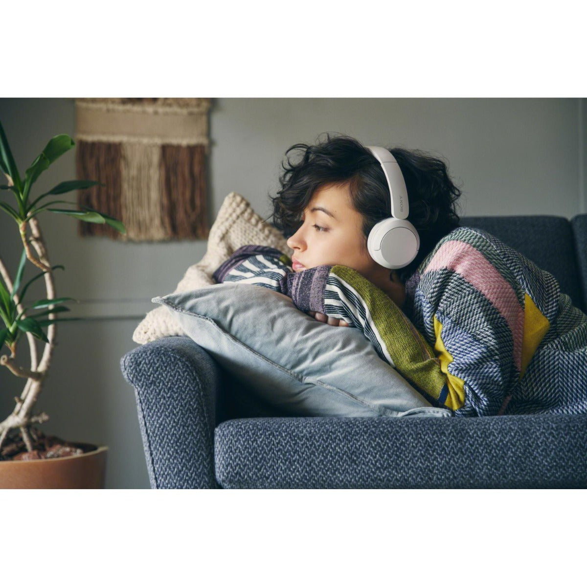 Sony - Wireless on Ear Headphones - White