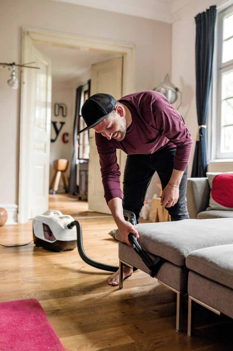 Karcher - DS6 Bagless Water Filter Vacuum Cleaner - White