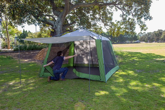 Coleman - Instant up screen house with sewn in floor