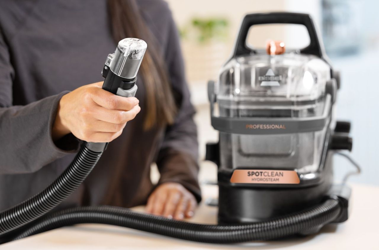 Bissell - SpotClean HydroSteam Professional Carpet Cleaner