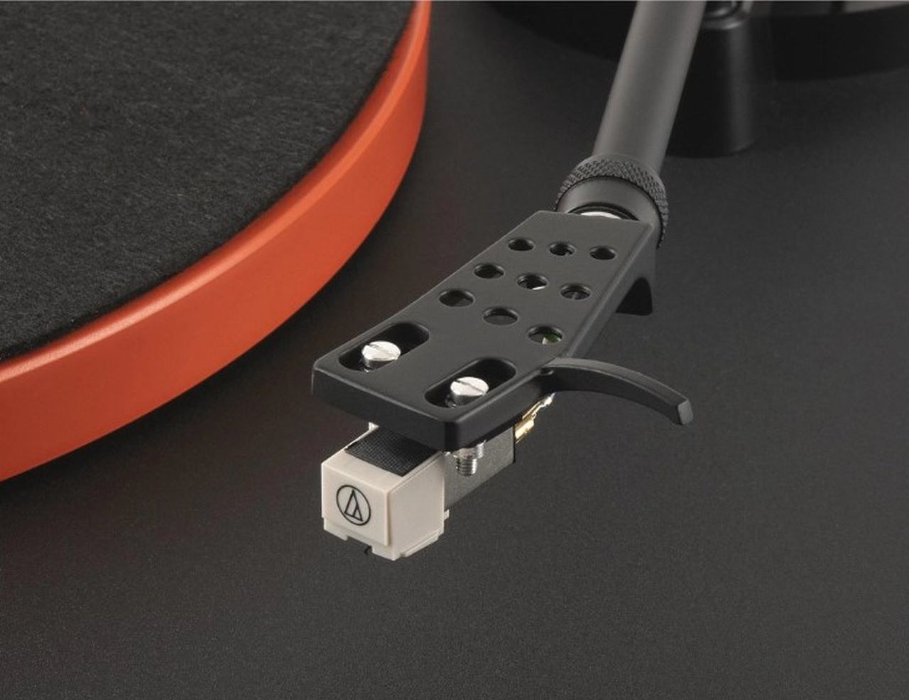 JBL Spinner BT Turntable - Black/Orange