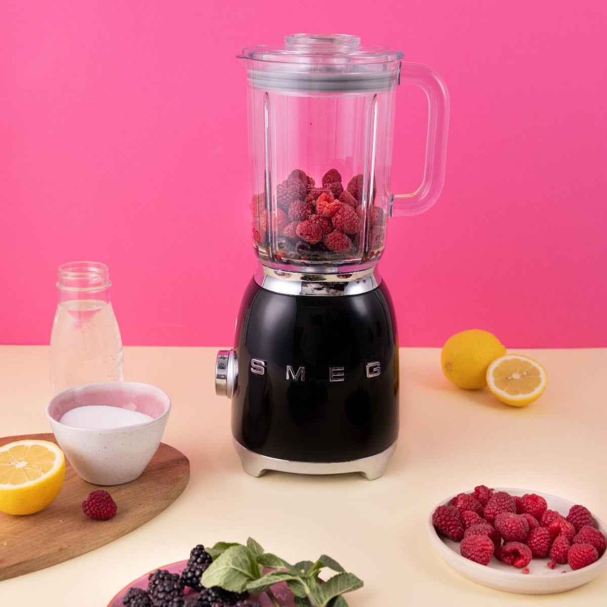 Smeg - 50's Style Retro Bench Blender - Black