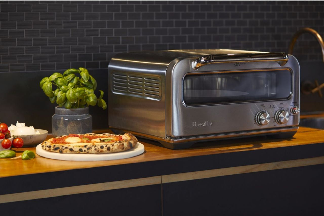 Breville - the Smart Oven Pizzaiolo