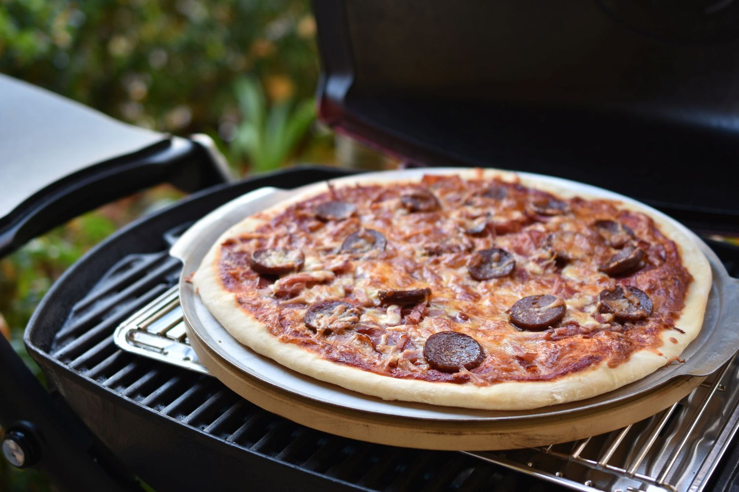 Weber - Q Pizza Stone & Tray Large