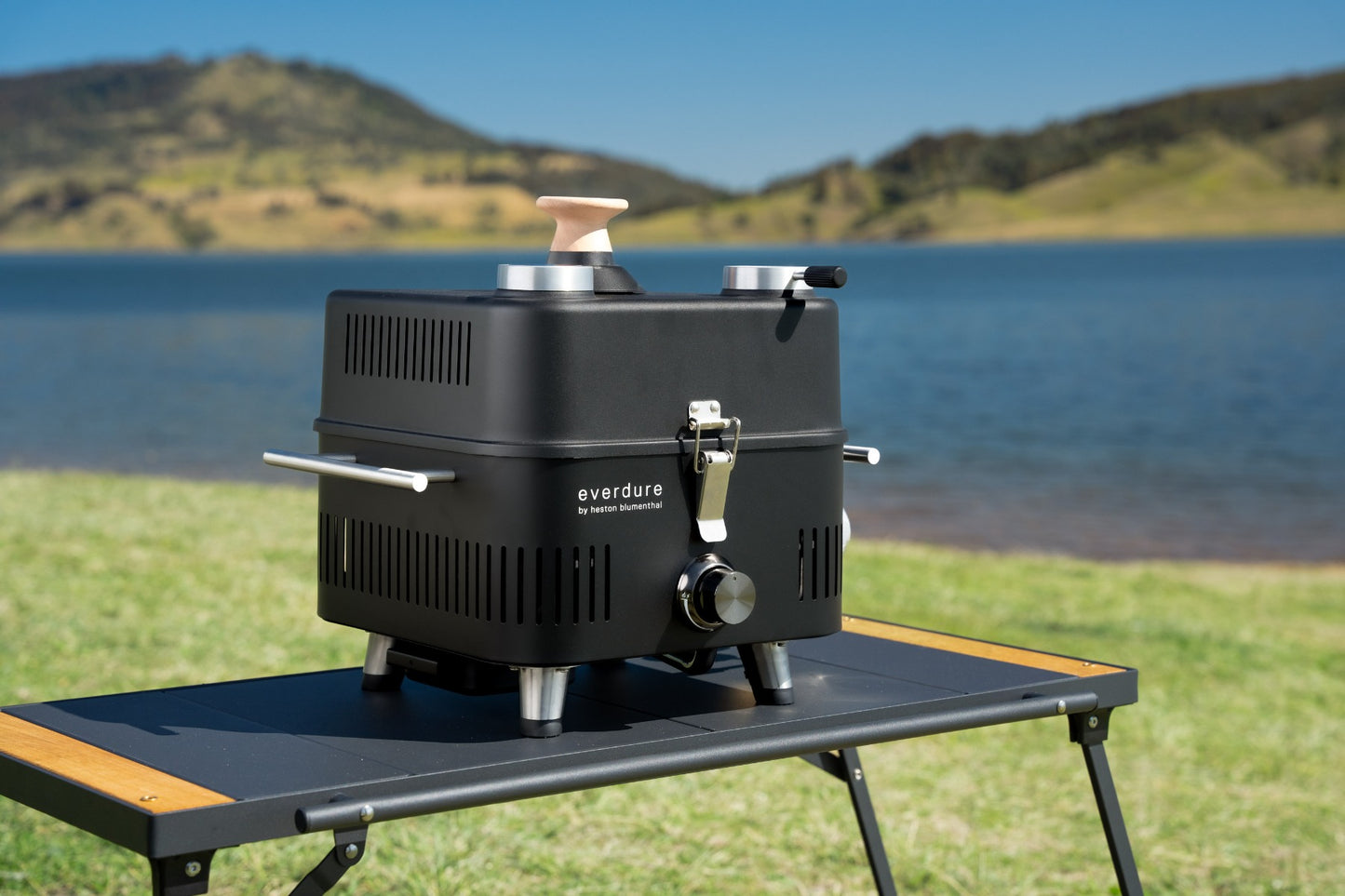 Everdure Pro Flame 360 Portable BBQ Propane