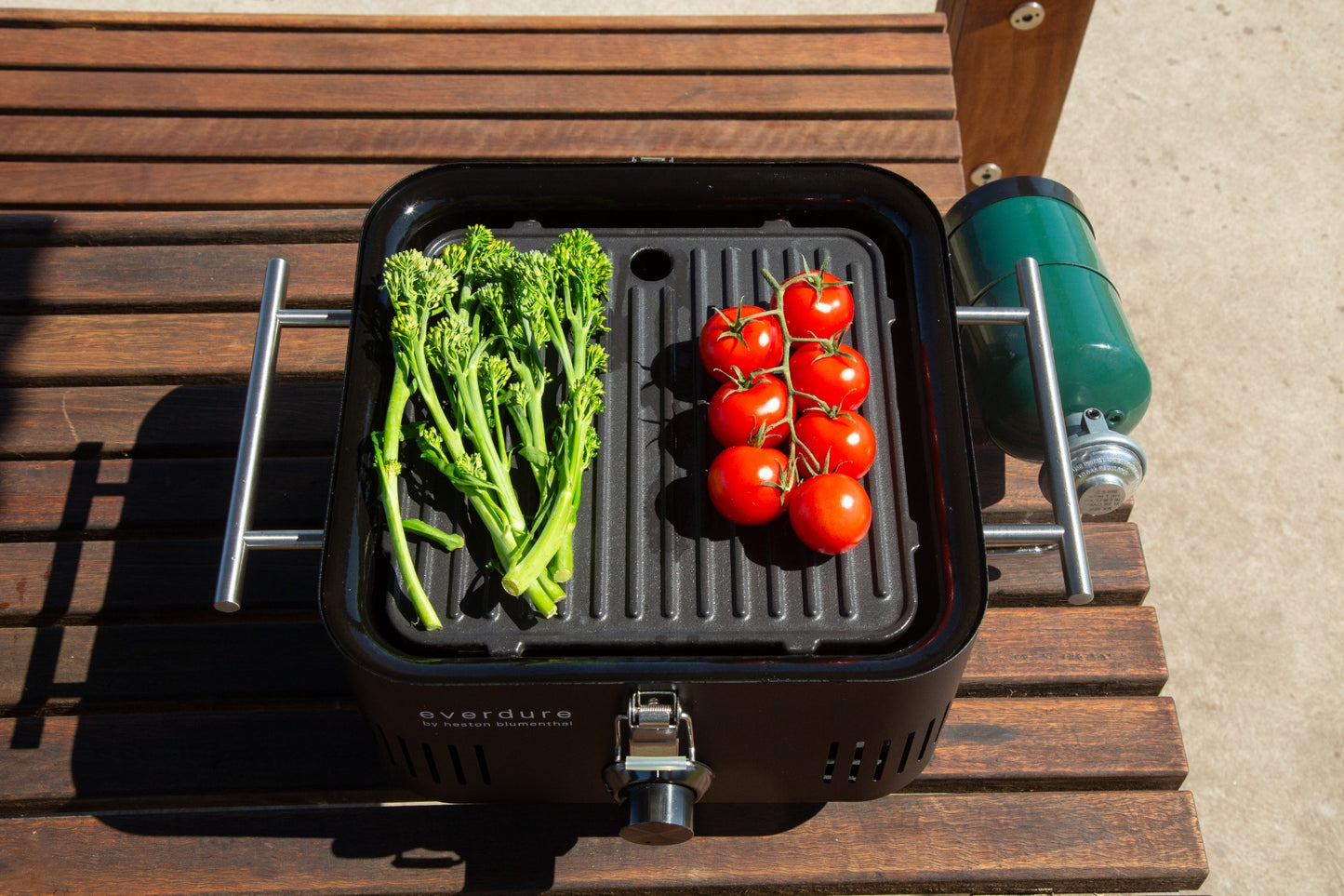 Everdure Pro Flame 360 solid plate to suit ECUBEG1B