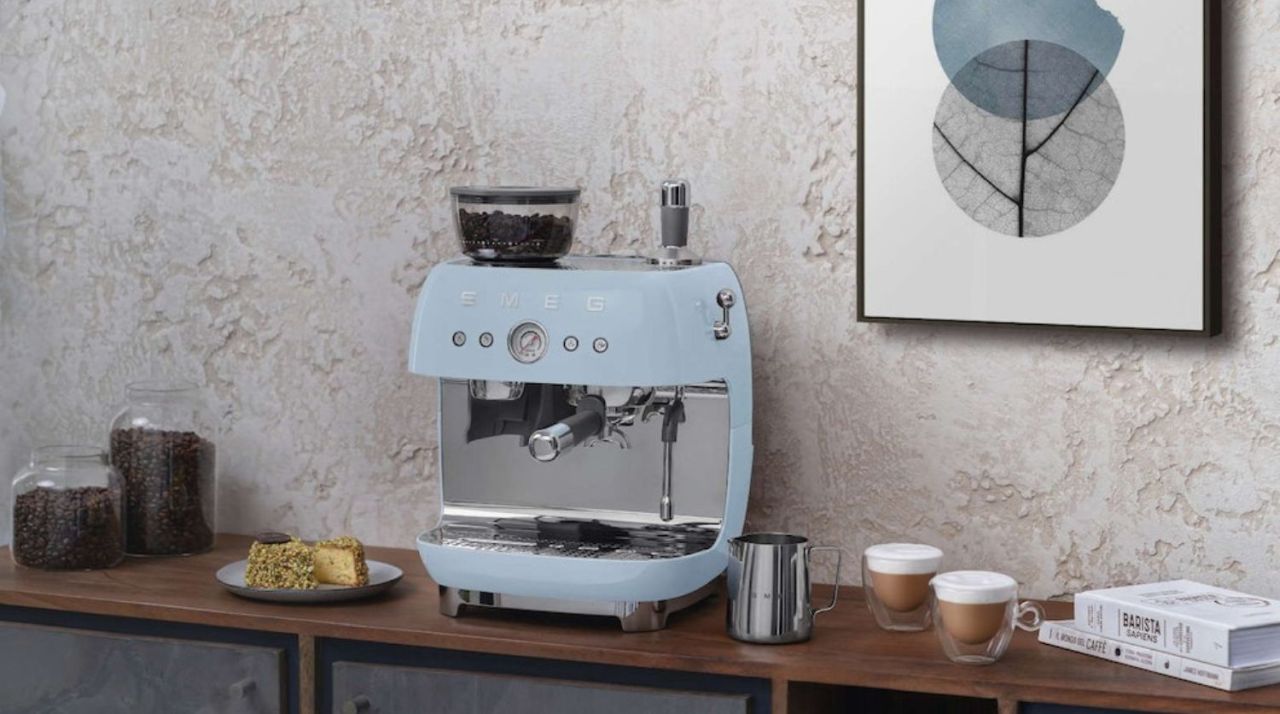 Smeg - Espresso Coffee Machine with Grinder - Pastel Blue