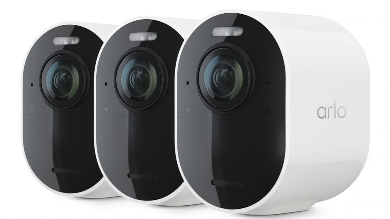 Arlo Ultra 2 Spotlight Camera - 4K UHD & HDR - 3 camera system - Wholesales Supply