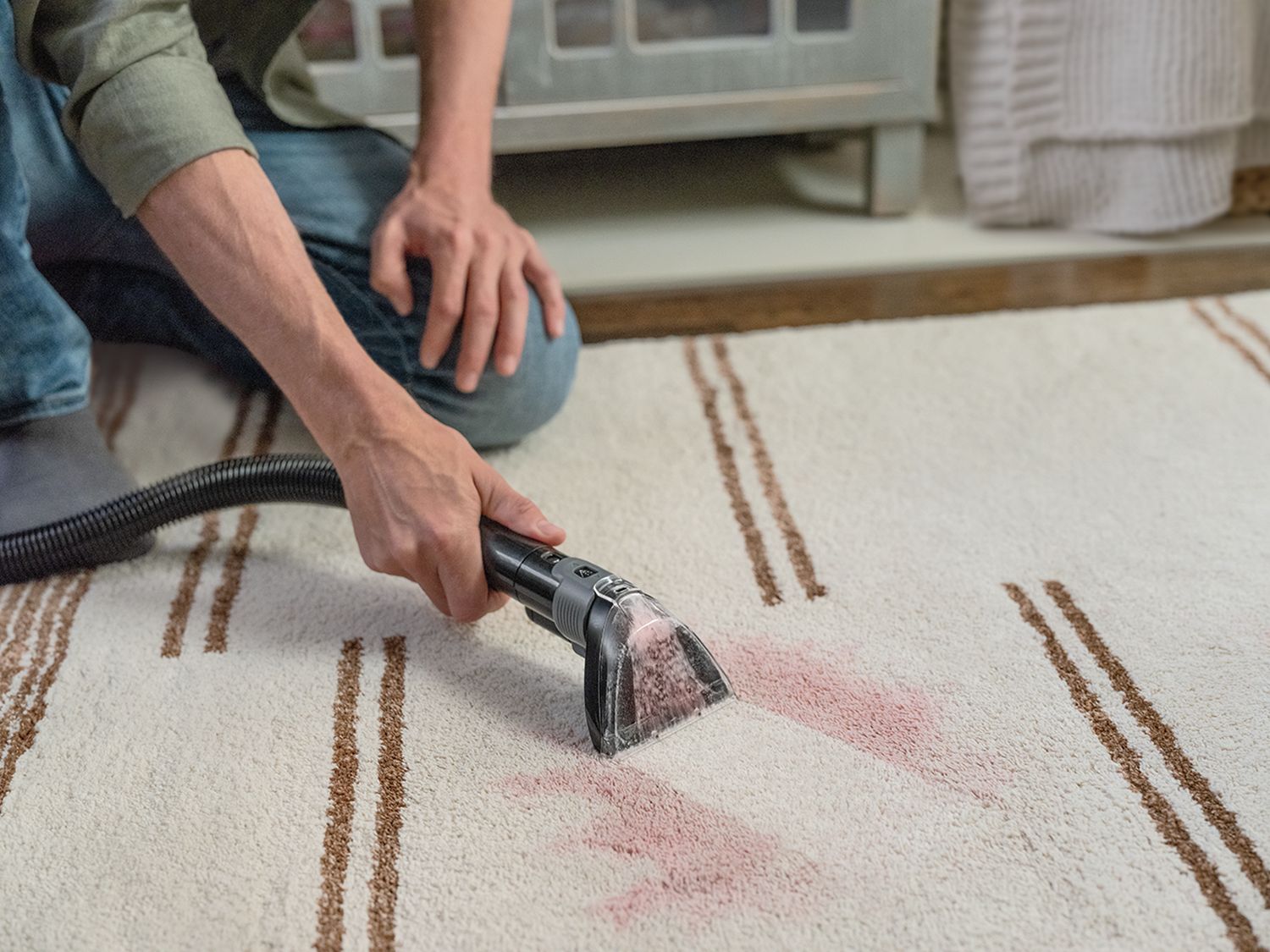 Bissell - SpotClean ProHeat Professional - Wholesales Supply