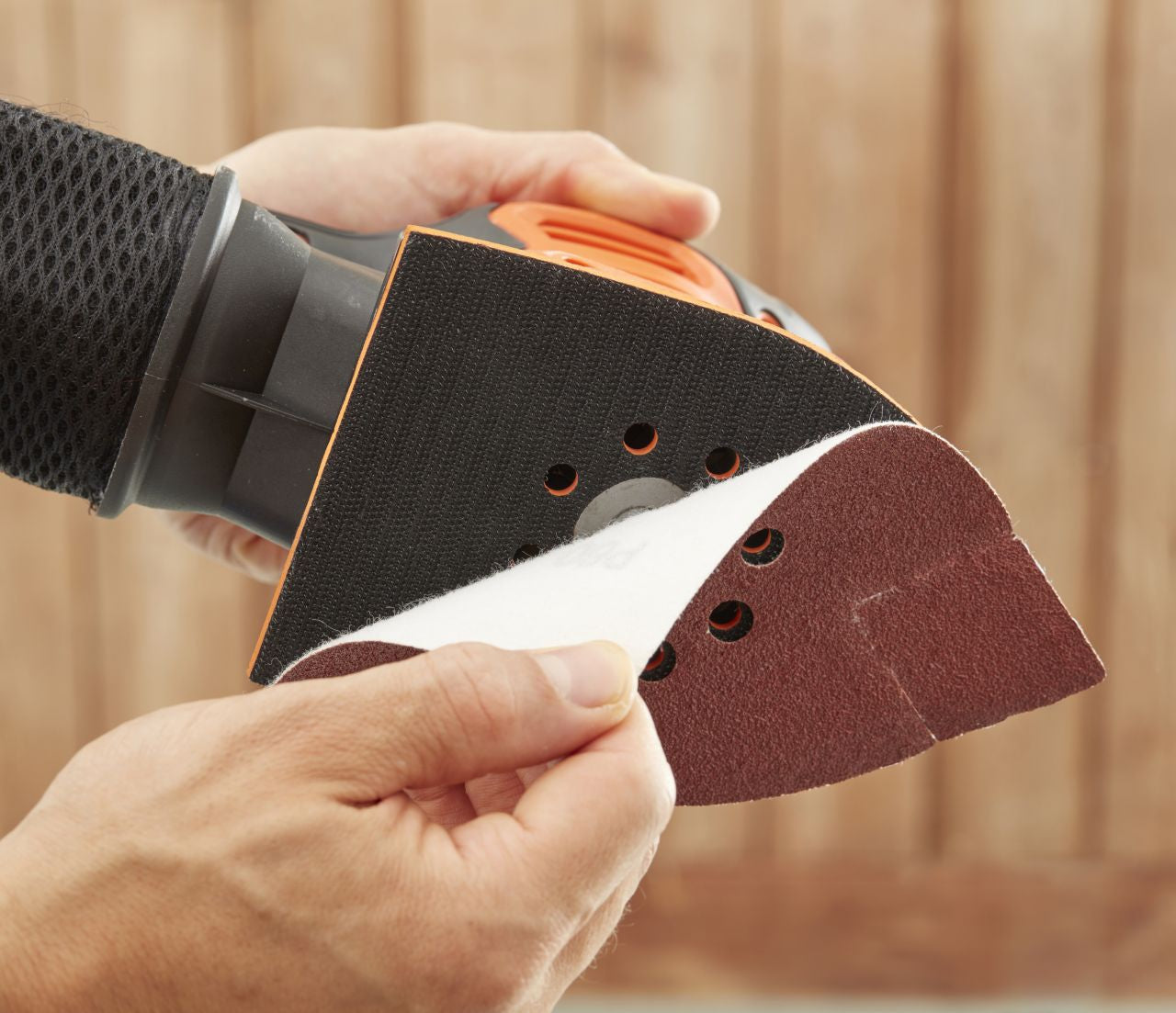 Black & Decker - Autoselect 4 in 1 Multi Sander (Corded) + 9Accs - Wholesales Supply