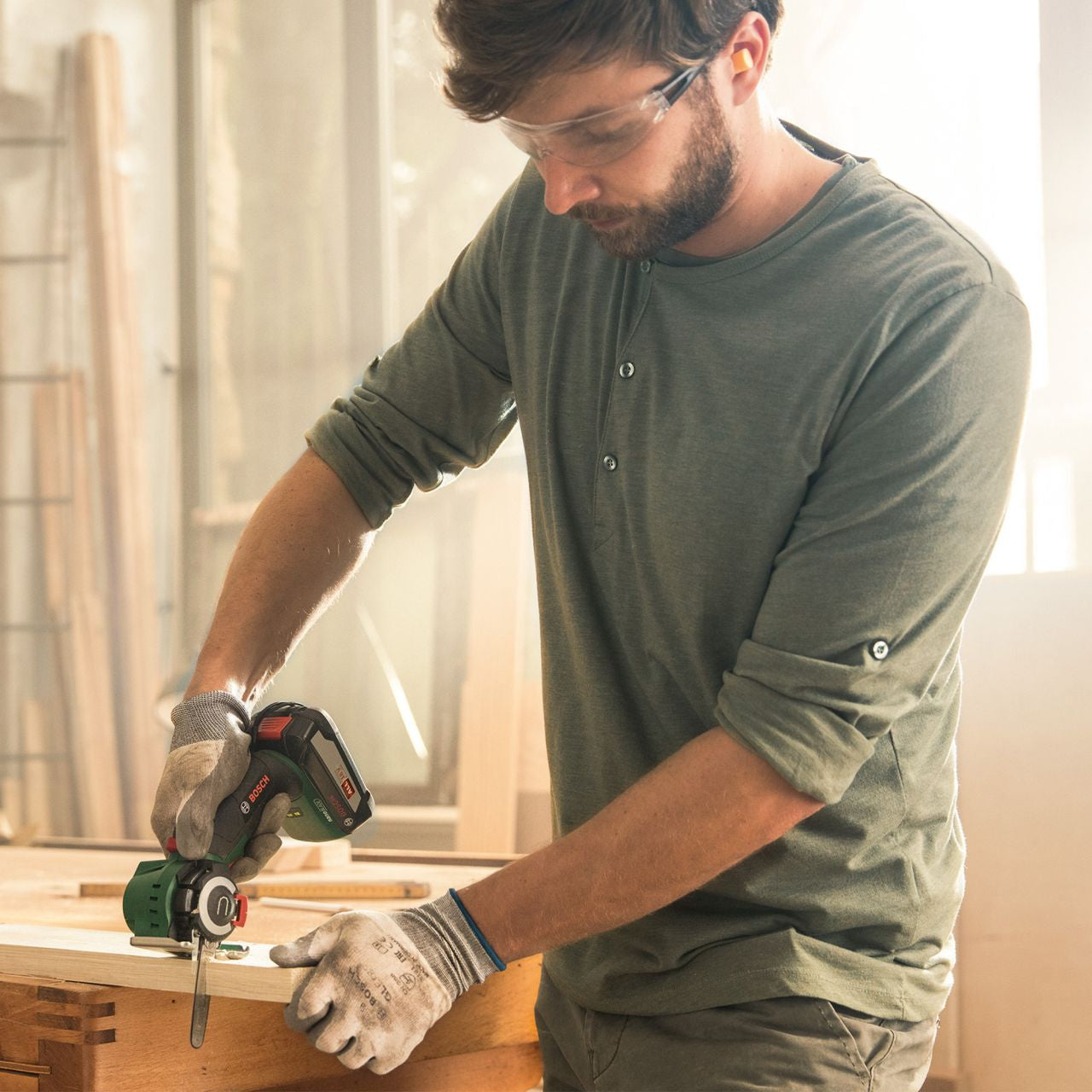 Bosch - Cordless NanoBlade Saw AdvancedCut18 (Without Battery, 18 Volt) - Wholesales Supply