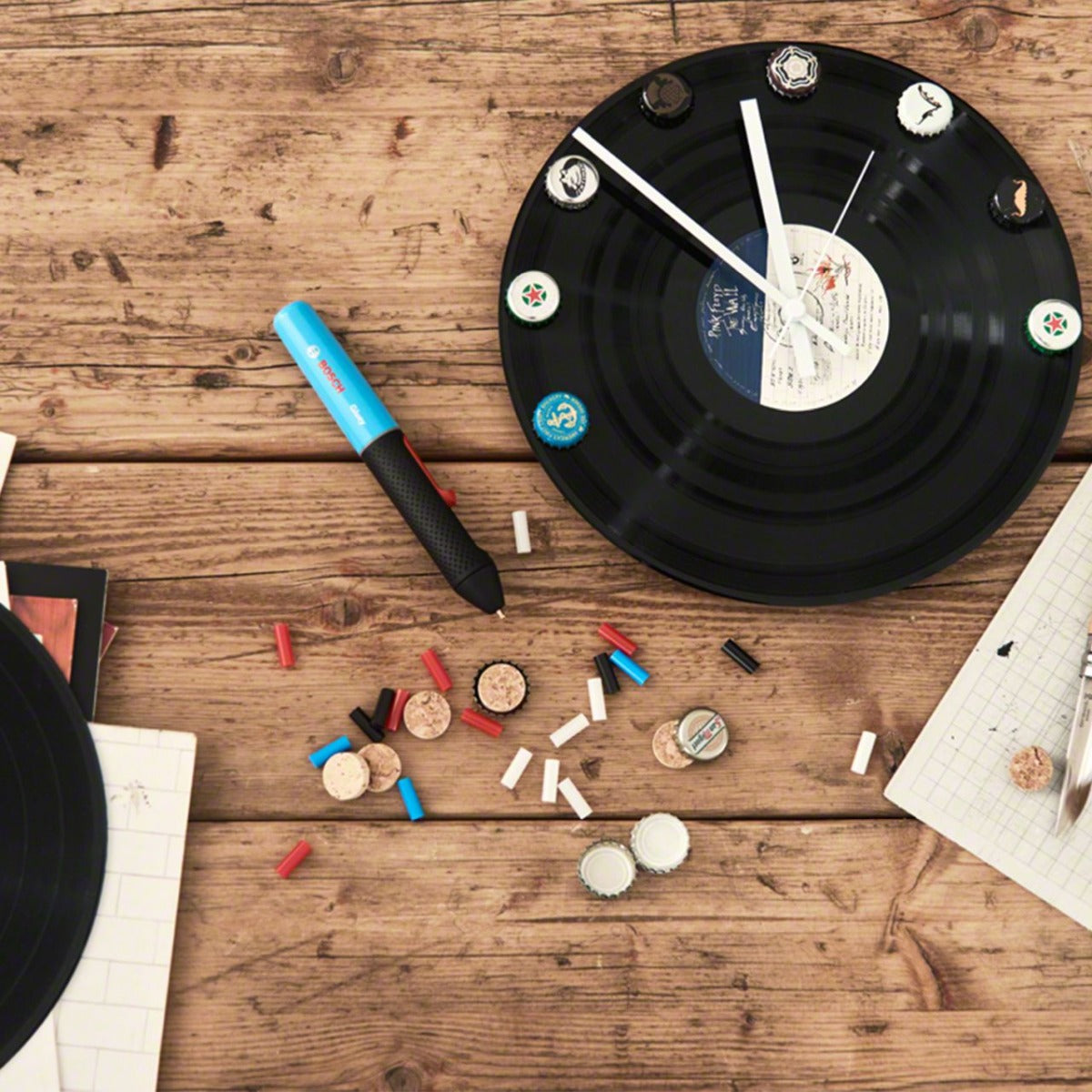 Bosch - Gluey Cordless Hot Glue Pen, Cupcake Pink (with 20 Glue Sticks, Pink) - Wholesales Supply