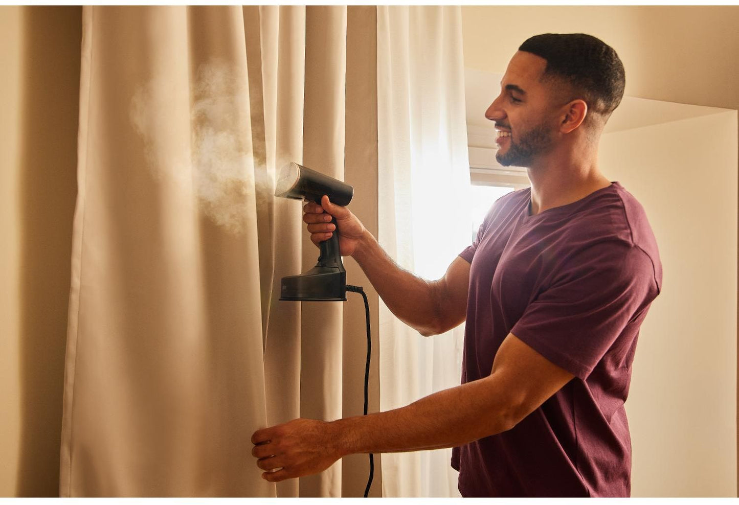 Braun - QuickStyle 7 garment steamer - Wholesales Supply