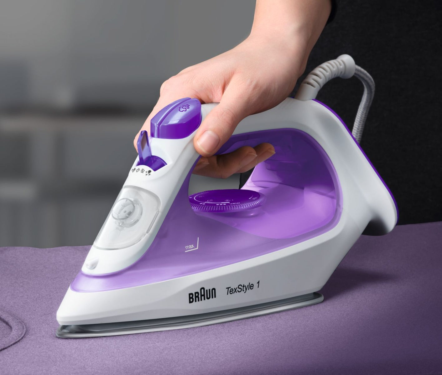 Braun - TexStyle 1 Steam Iron - Violet/White - Wholesales Supply