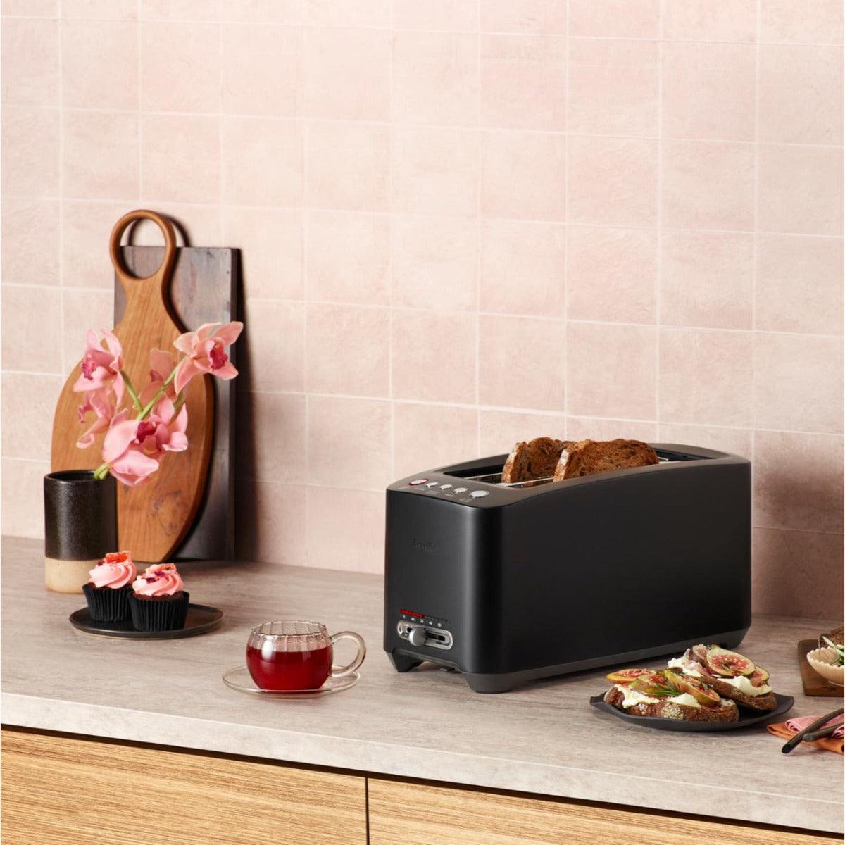 Breville - the Smart Toast 4 Slice Long Slot - Black Truffle - Wholesales Supply