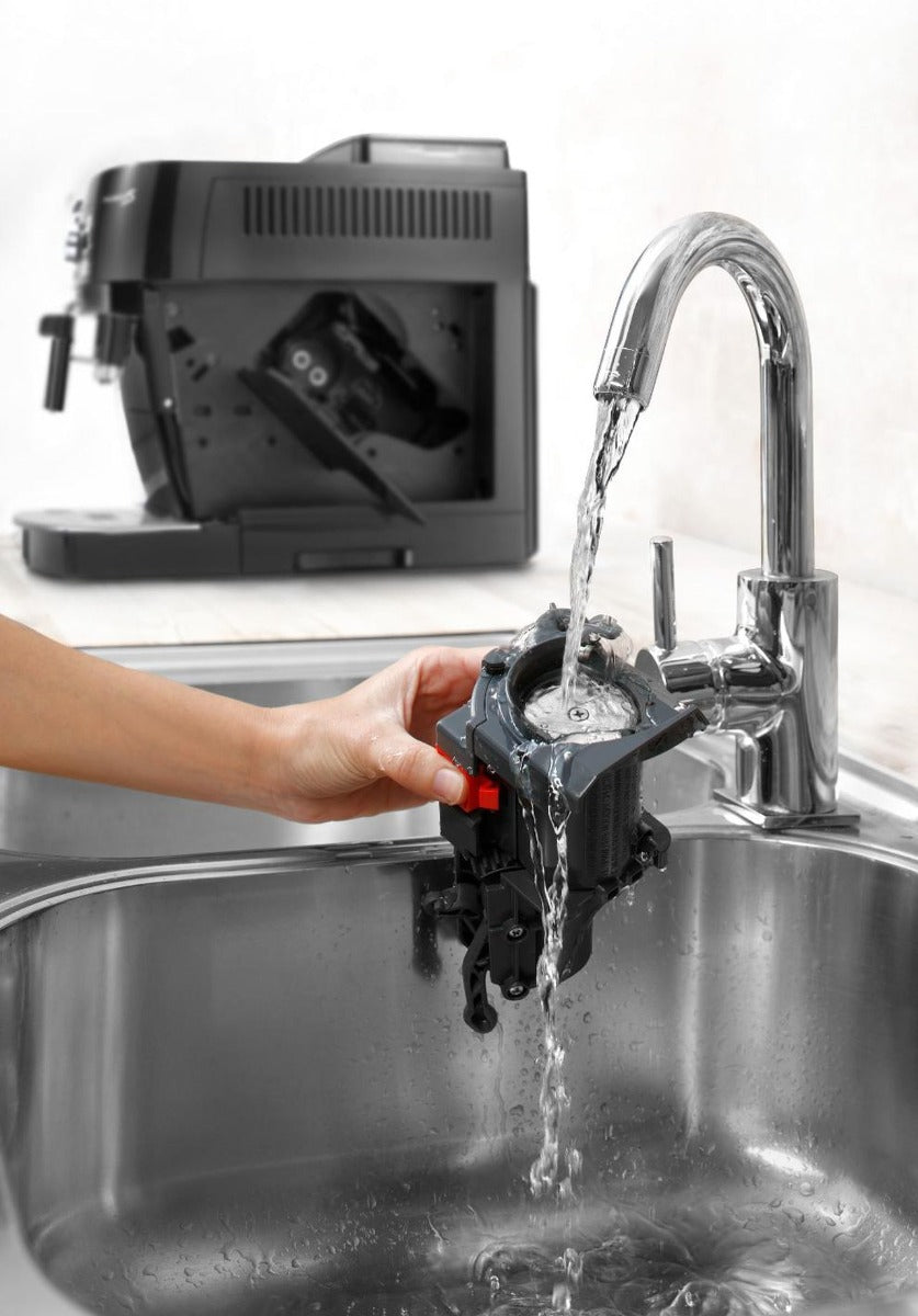 Delonghi - Magnifica Fully Automatic Coffee Machine - Black - Wholesales Supply