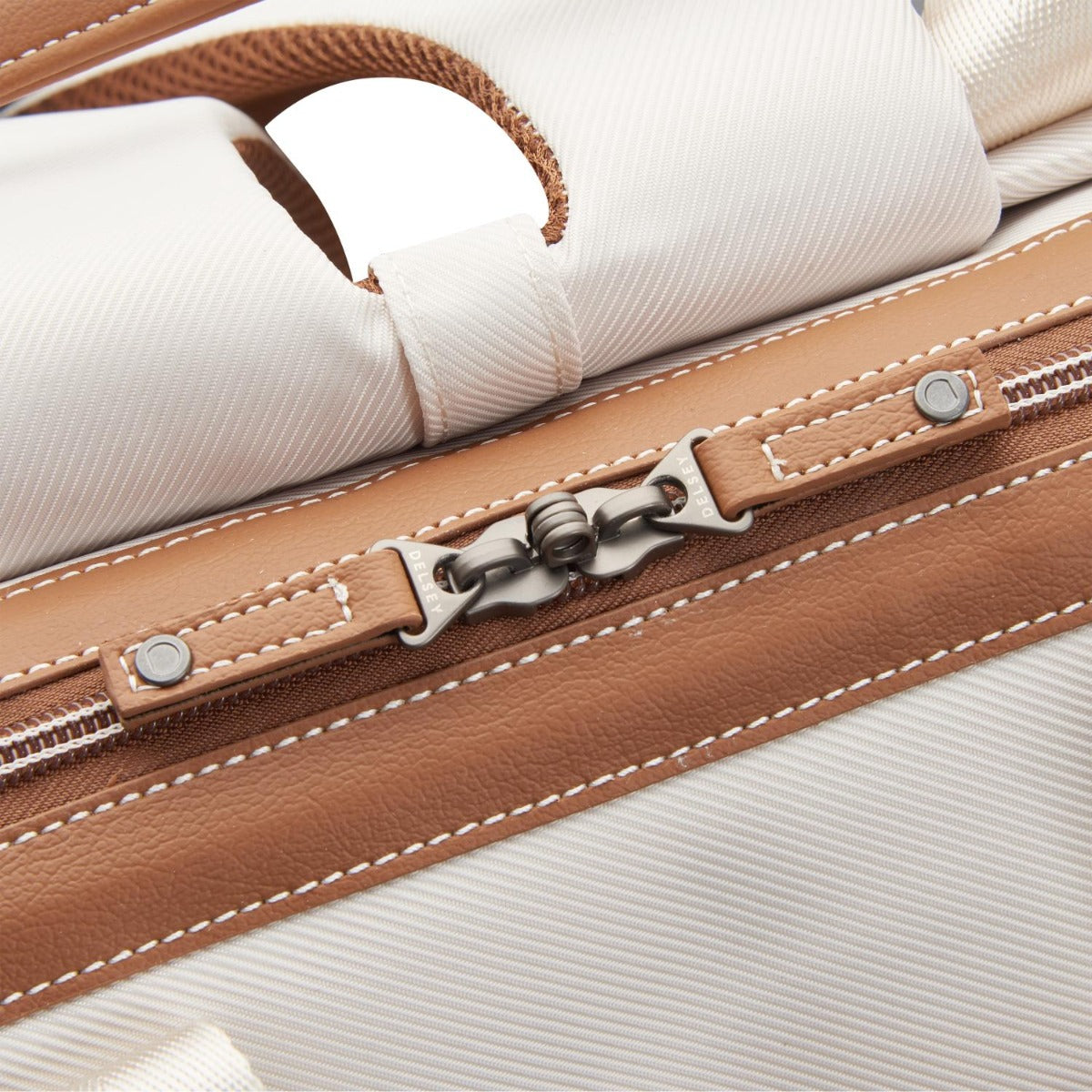 Delsey - Chatelet Air 2.0 Sac Dos Backpack - Angora - Wholesales Supply