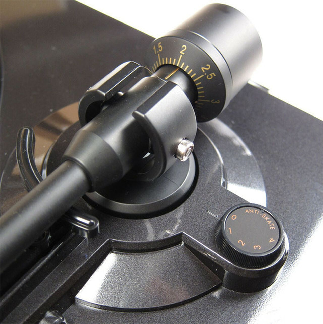 Denon Fully Automatic Turntable - Black - Wholesales Supply