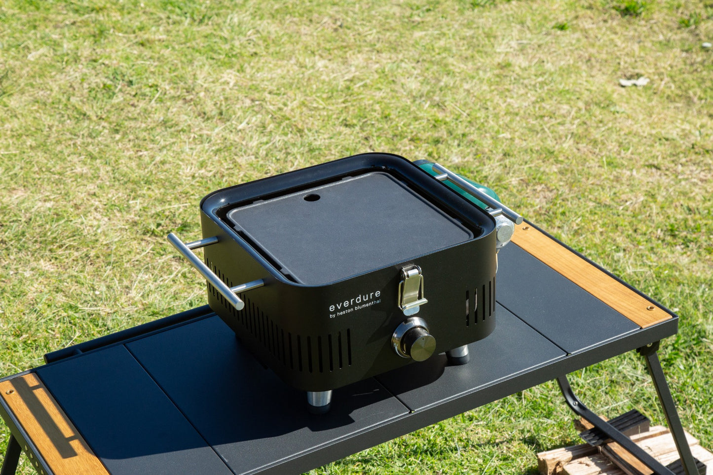 Everdure Pro Flame 360 solid plate to suit ECUBEG1B - Wholesales Supply