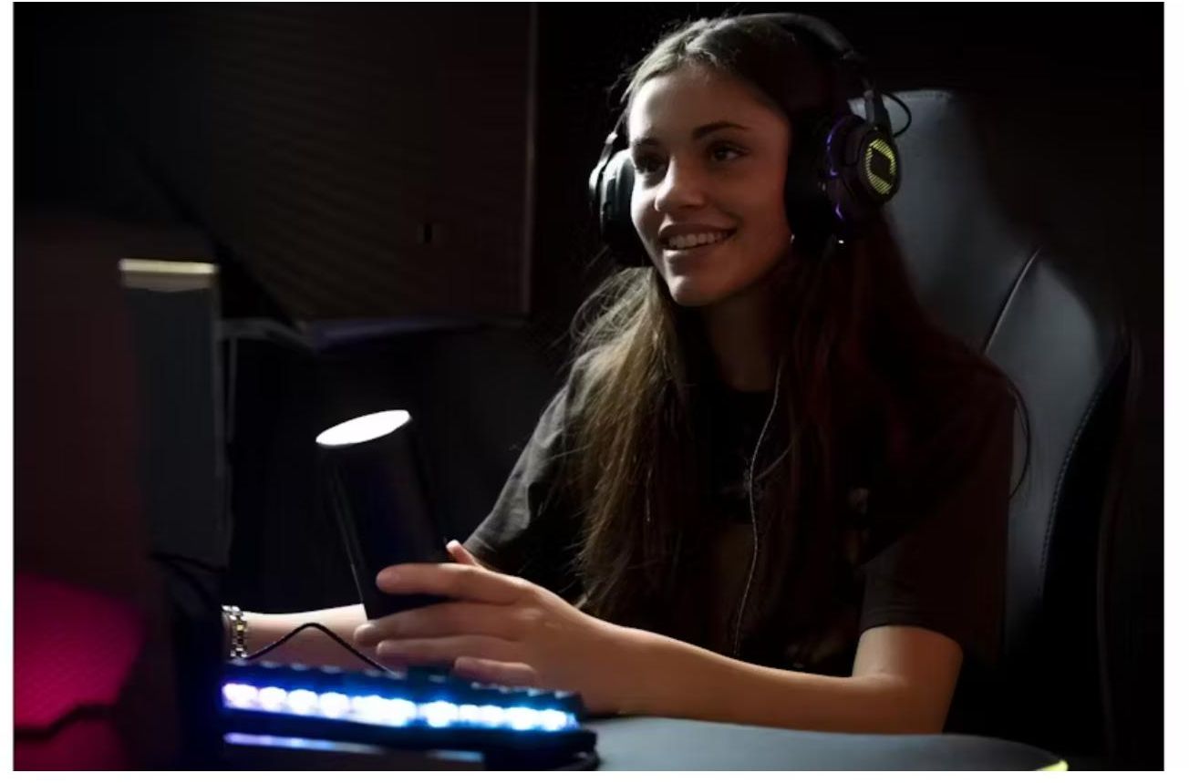 JBL - Quantum Stream Microphone - Black - Wholesales Supply