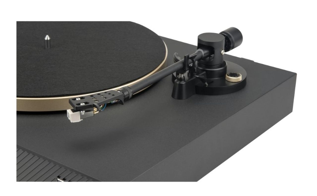 JBL Spinner BT Turntable - Black/Gold - Wholesales Supply