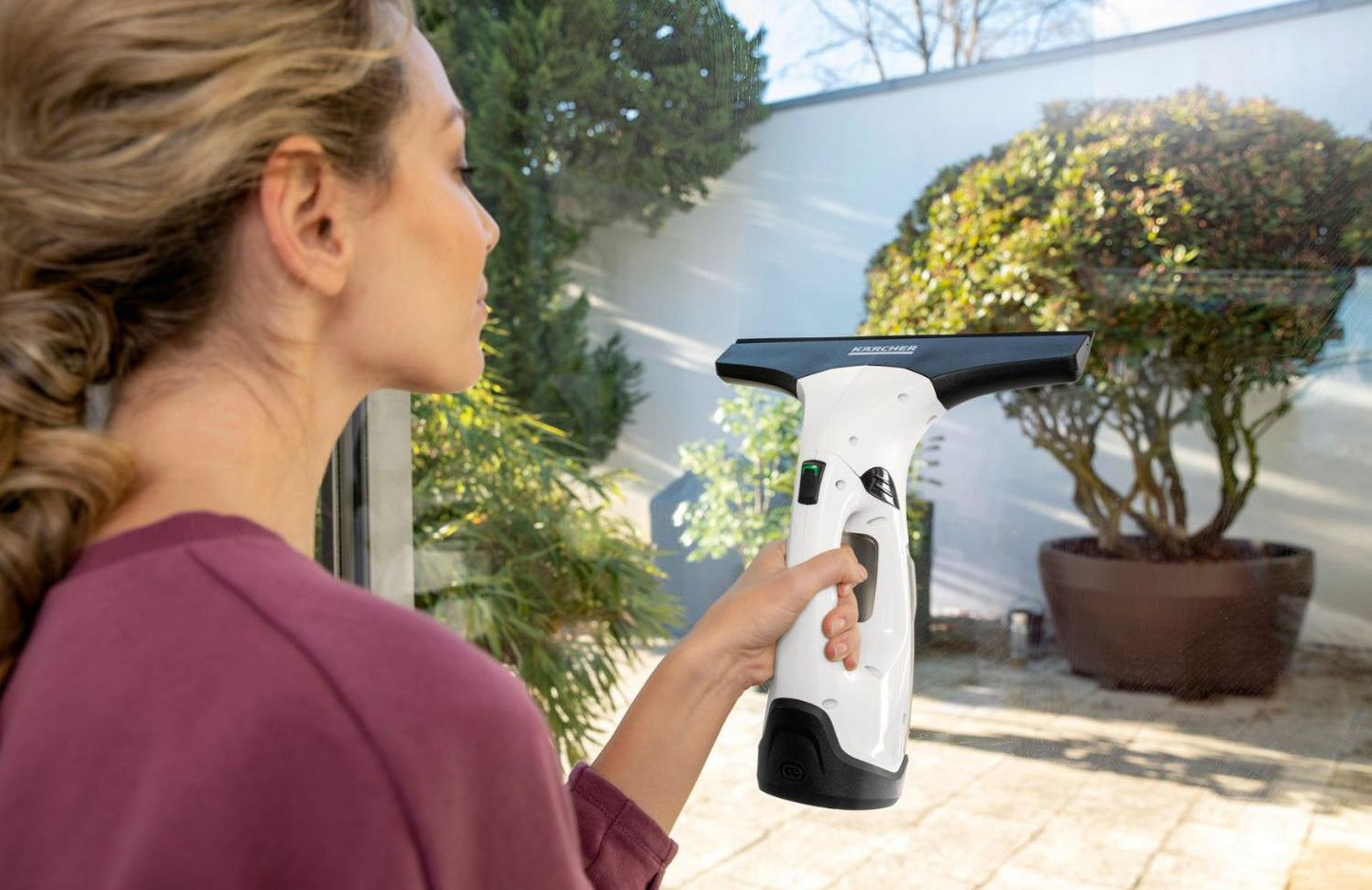 Karcher - WV 2 Window Handheld Vacuum Cleaner - White - Wholesales Supply