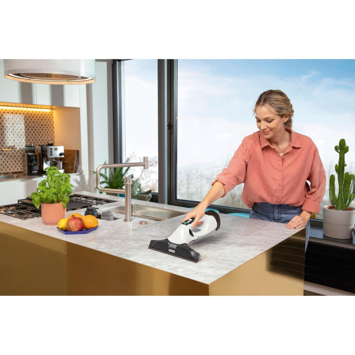 Karcher - WV 5 Plus Window Handheld Vacuum Cleaner N Battery - White - Wholesales Supply