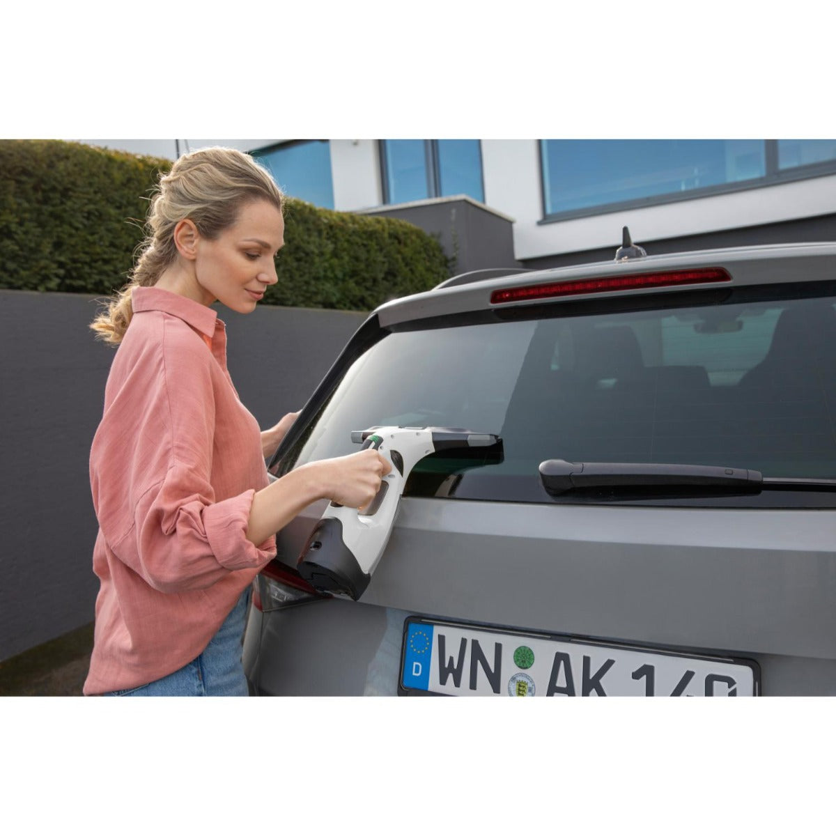 Karcher - WV 5 Premium Window Handheld Vacuum Cleaner - White - Wholesales Supply