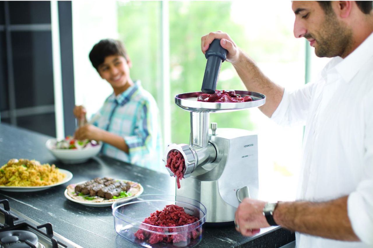 Kenwood - Pro 2000 Excel Food Mincer - Wholesales Supply