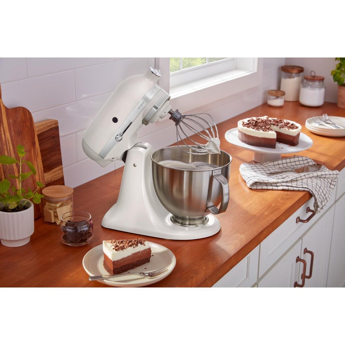 KitchenAid - 4.8L Artisan Tilt Head Stand Mixer - Milkshake - Wholesales Supply