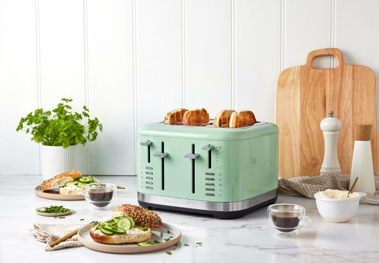 KitchenAid - 4 Slice Toaster - Pistachio - Wholesales Supply