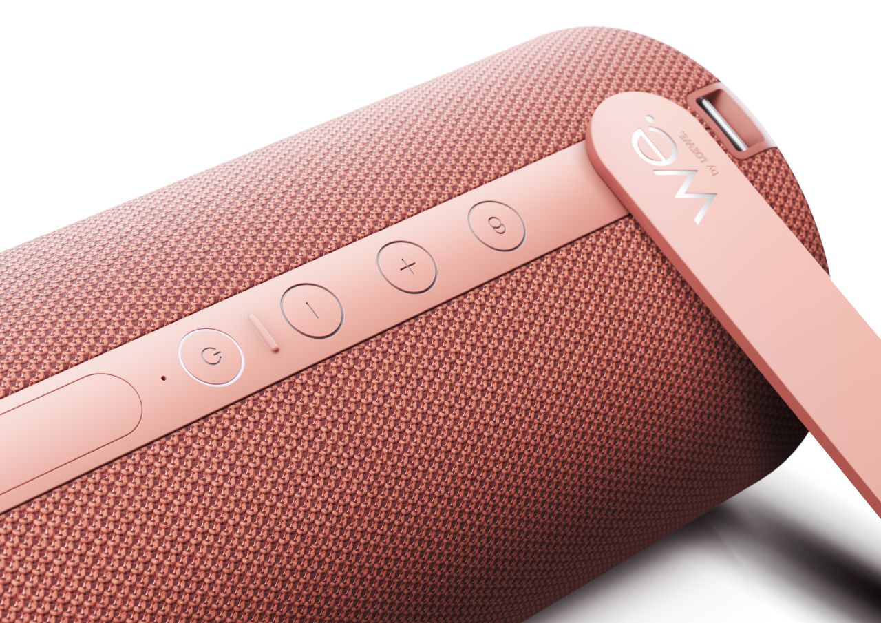 Loewe - WE HEAR 2 Portable Bluetooth Speaker - Coral Red - Wholesales Supply